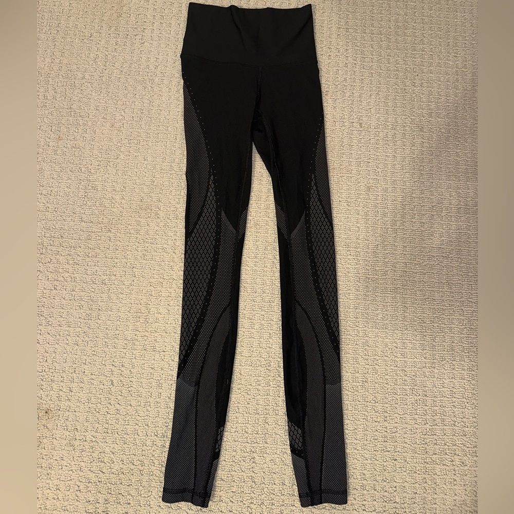 Lululemon black high waisted leggings